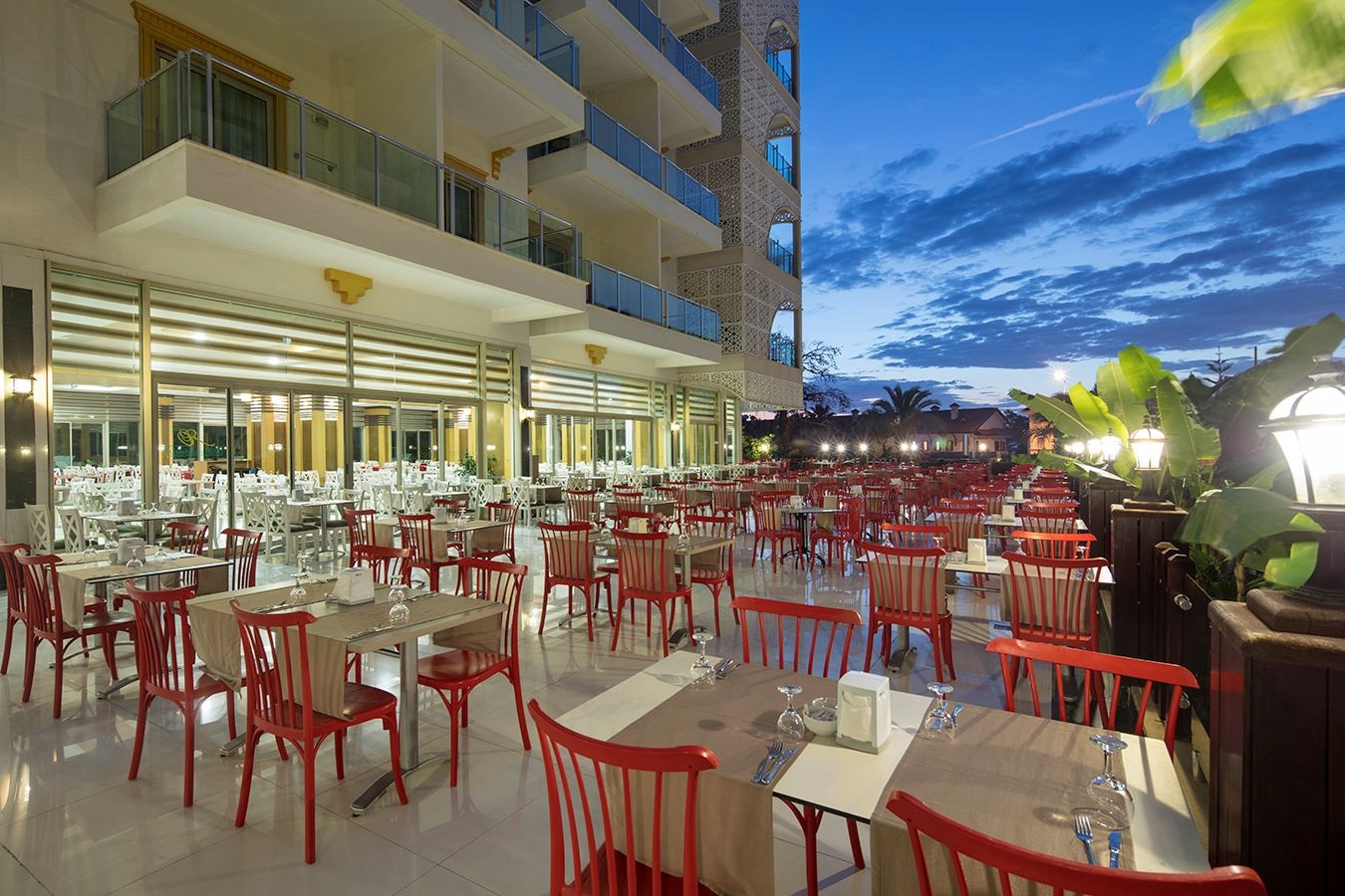 restaurants-main-restaurant