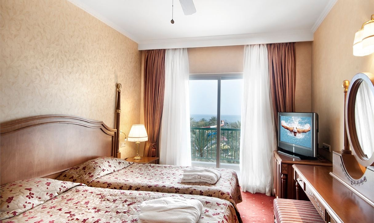 rooms-king-suite