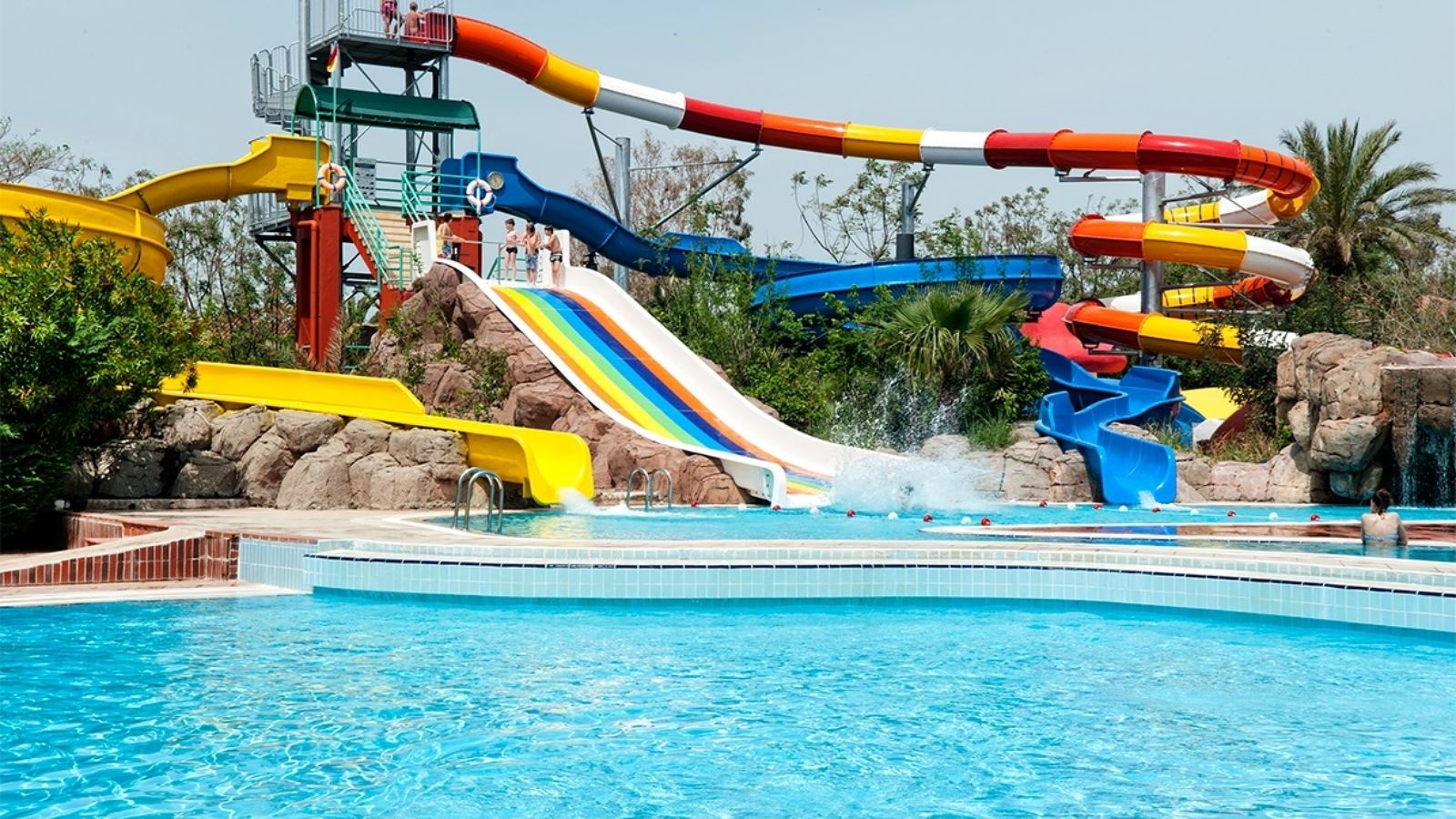 pools-outdoor-pool