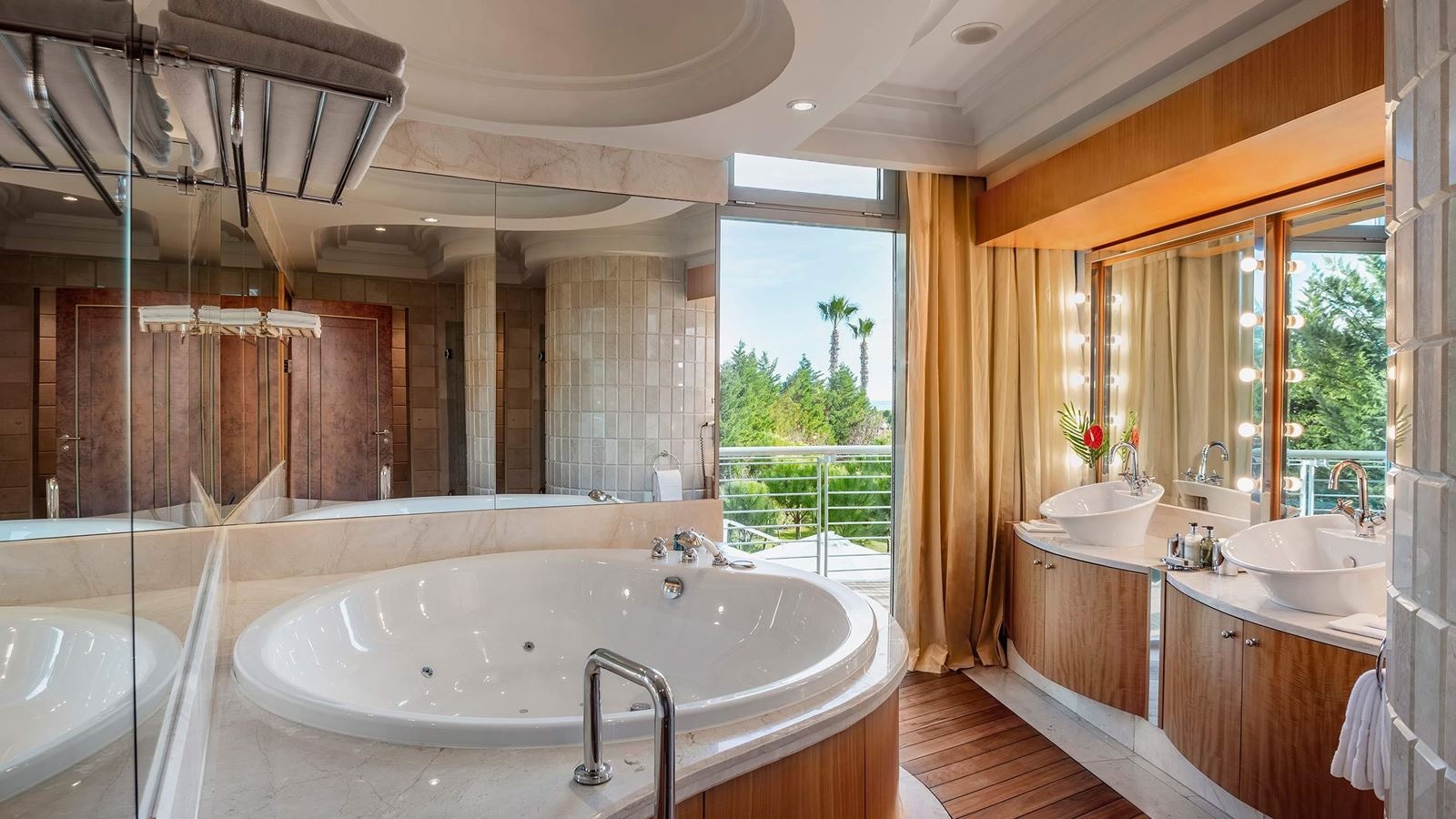 rooms-vip-villa-leo