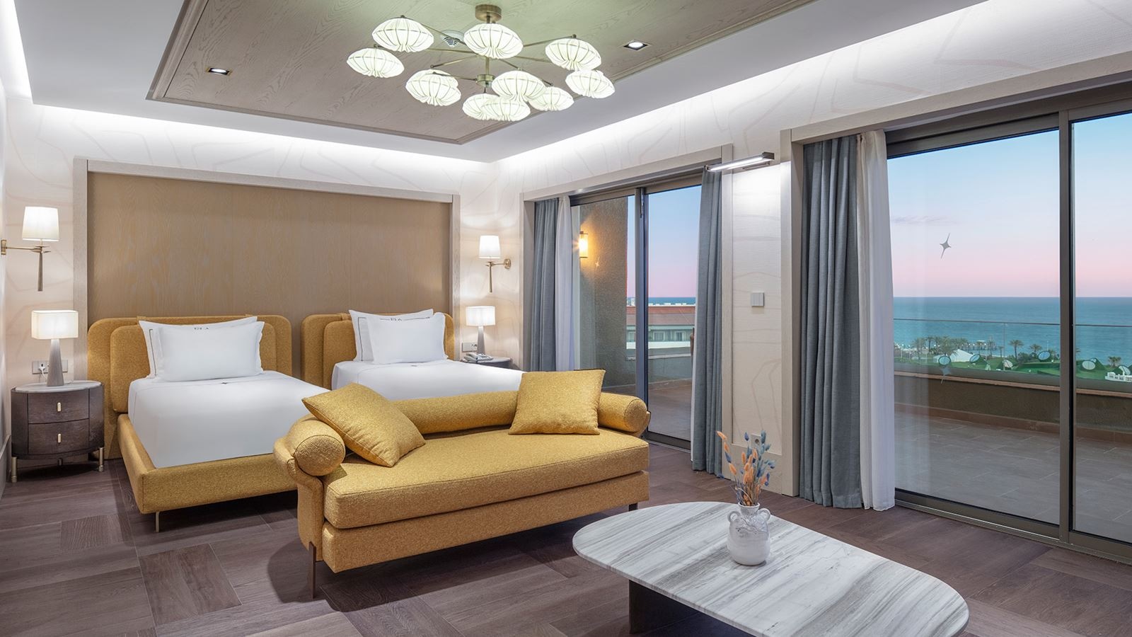 rooms-king-suite