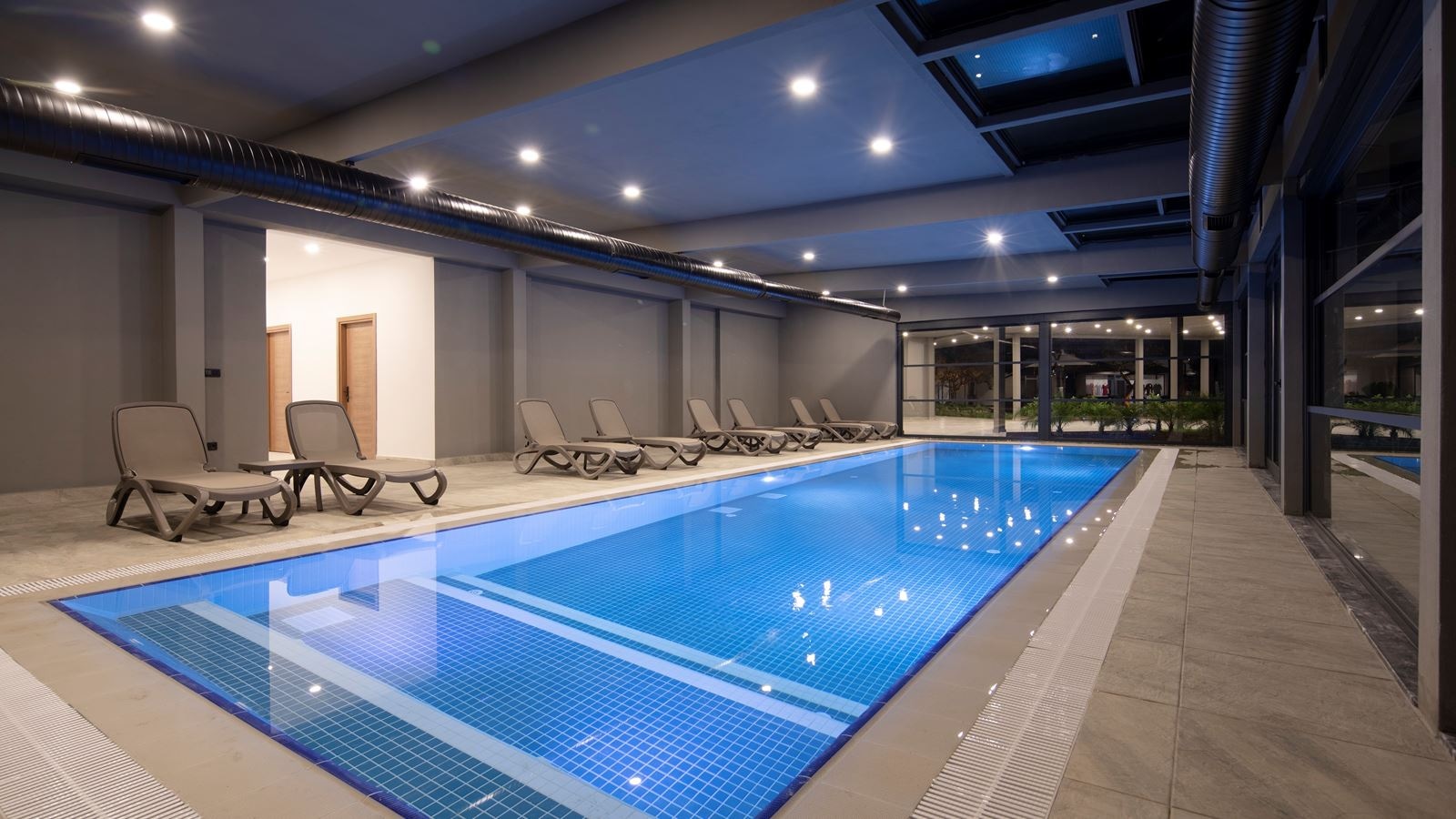 pools-indoor-pool