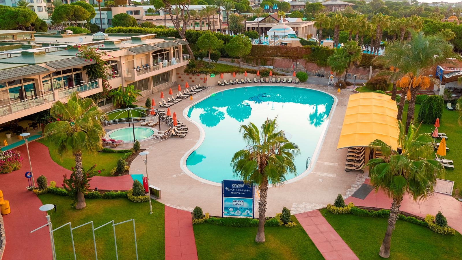 pools-outdoor-pool