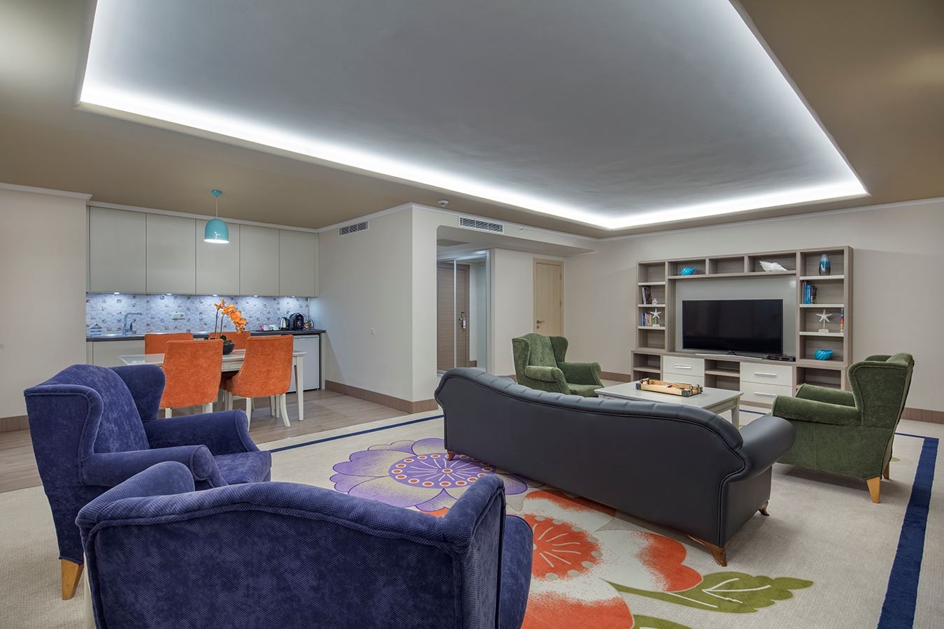 rooms-deluxe-suite-room