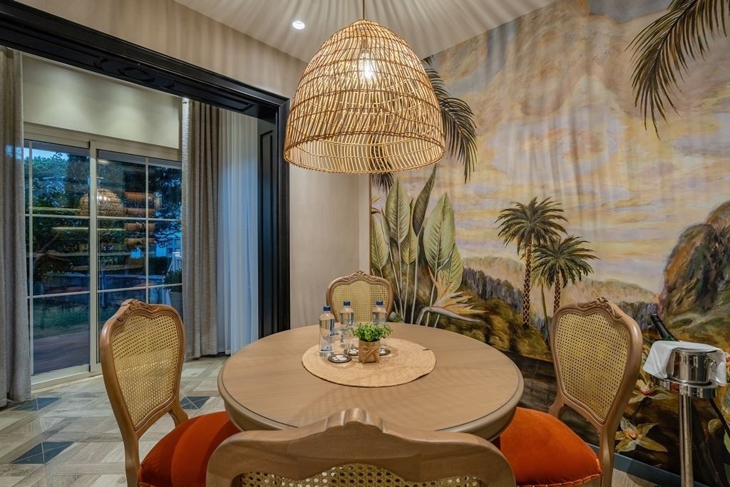 rooms-deluxe-villa