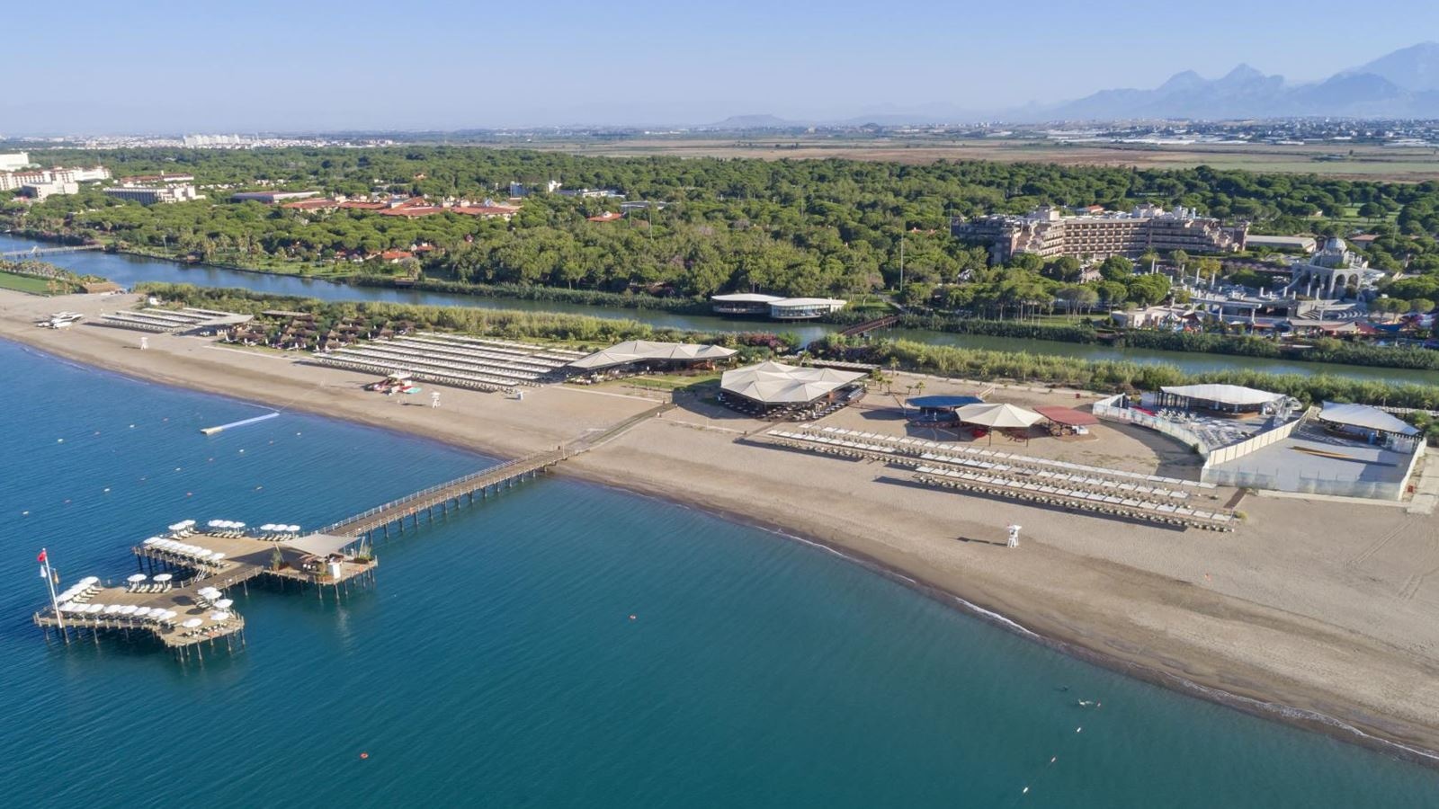 Готель Xanadu Resort - Пляж загальний огляд