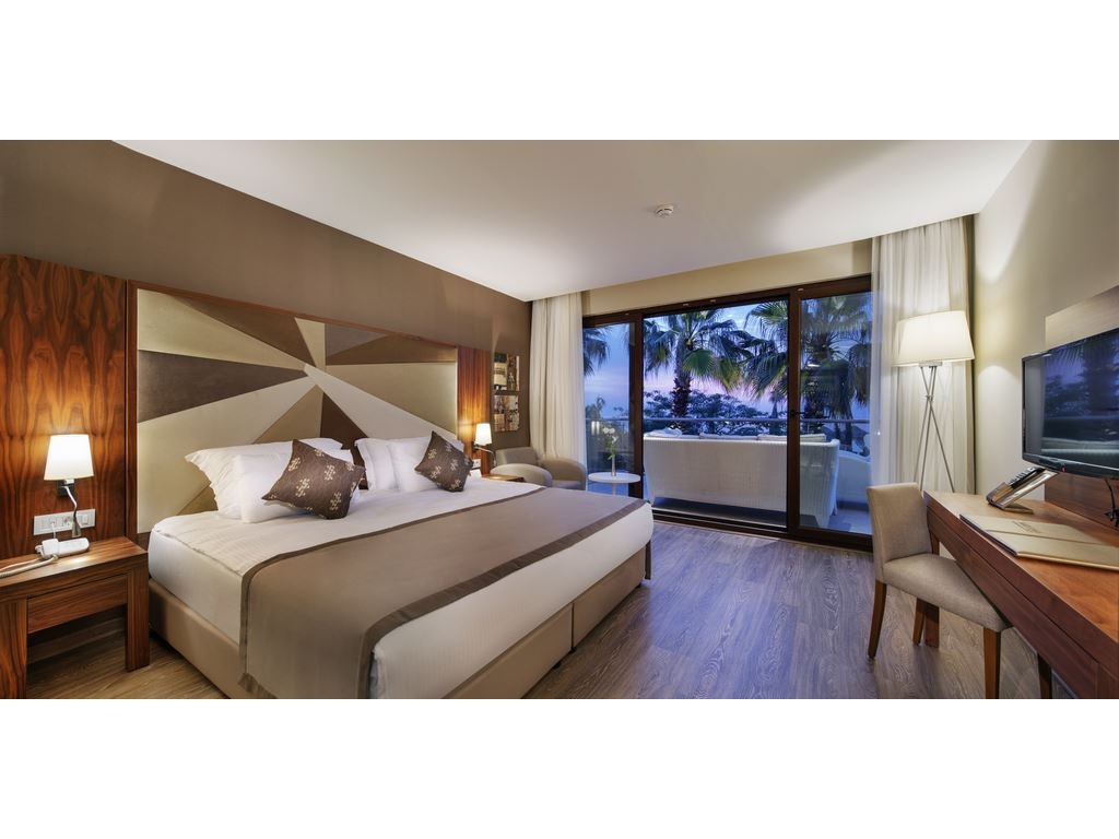 rooms-villa-royal