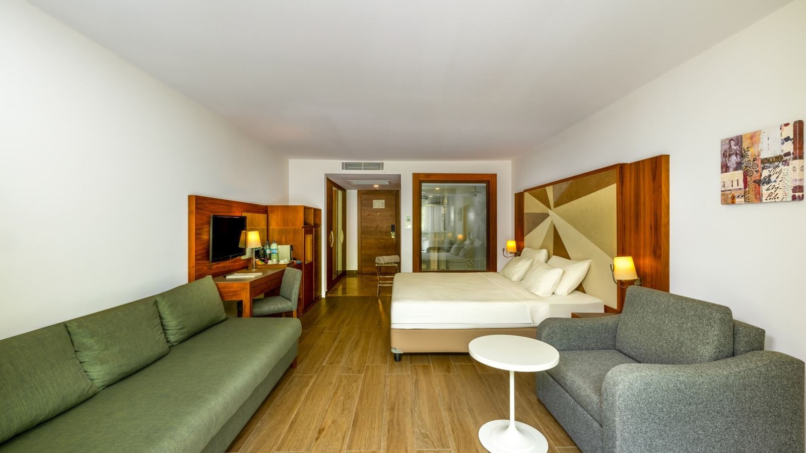 rooms-superior-room