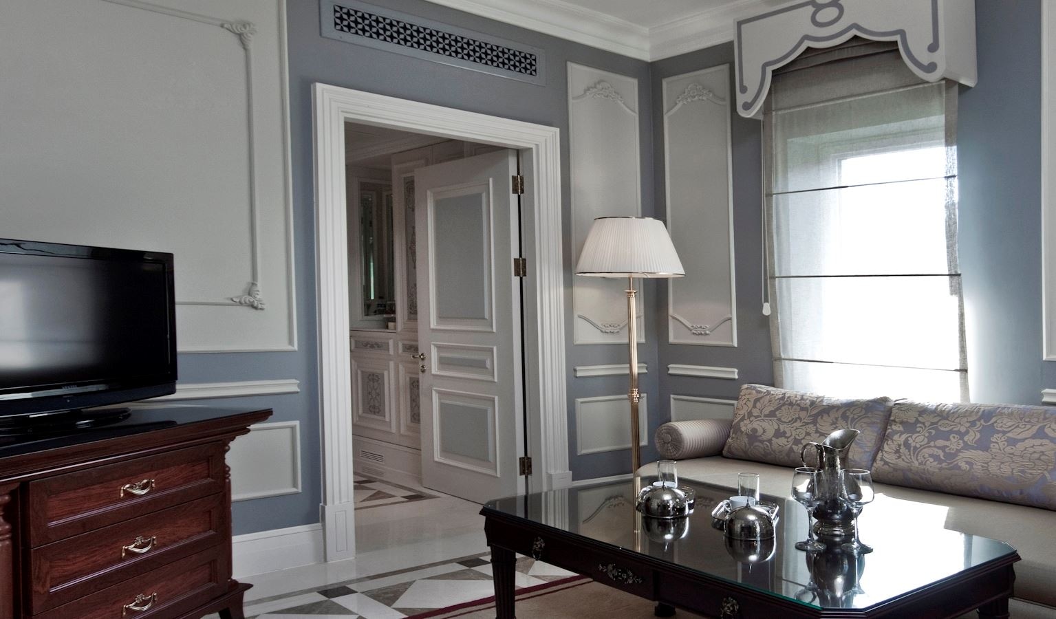 rooms-deluxe-suite