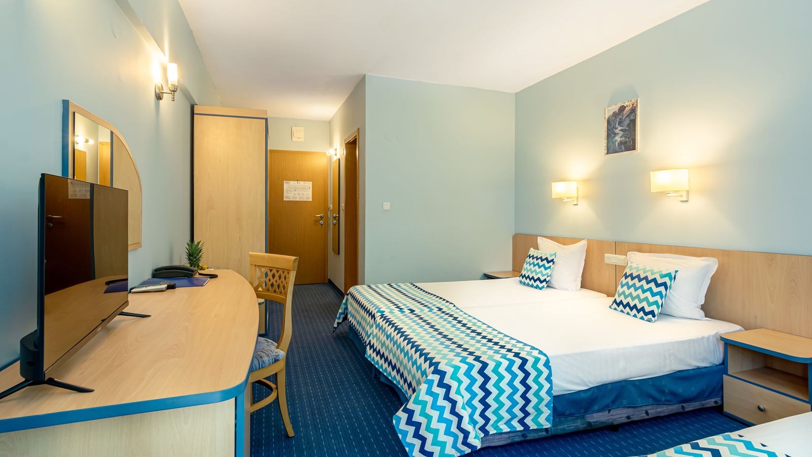 rooms-triple-room