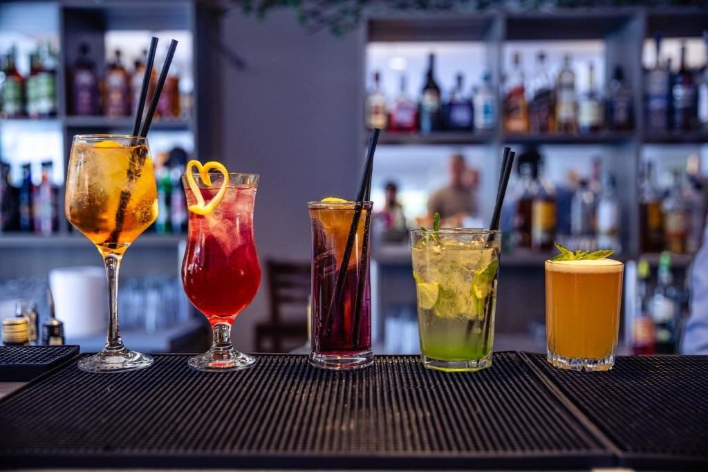 bars-lobby-bar