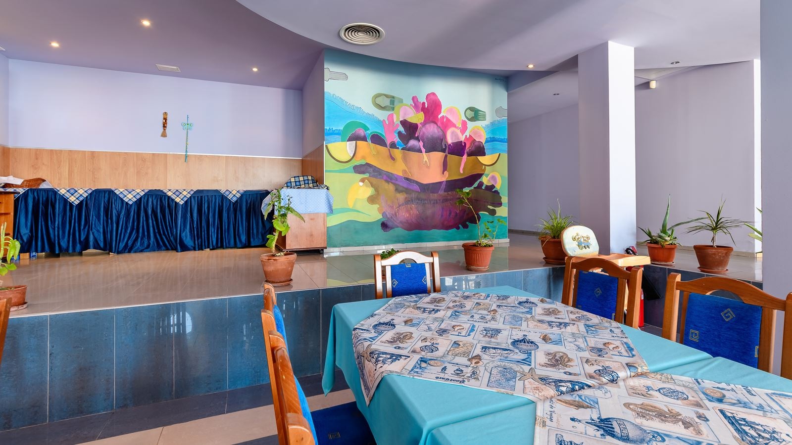 restaurants-restaurants