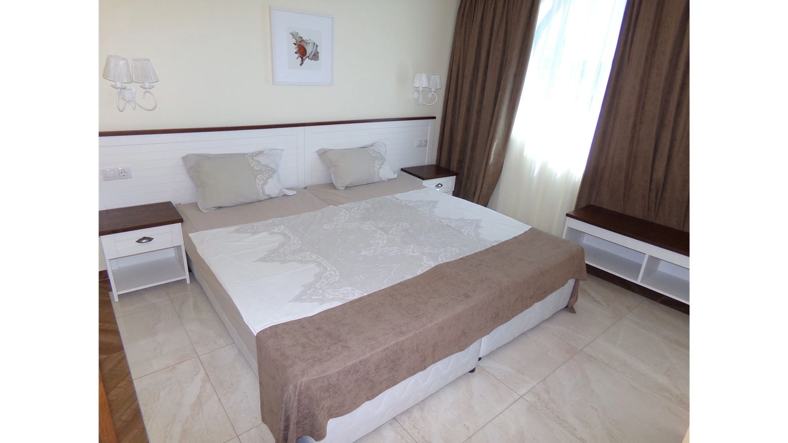 rooms-superior-room-balcony-or-terrace