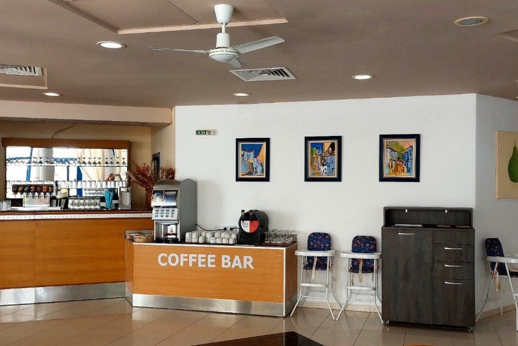 bars-lobby-bar