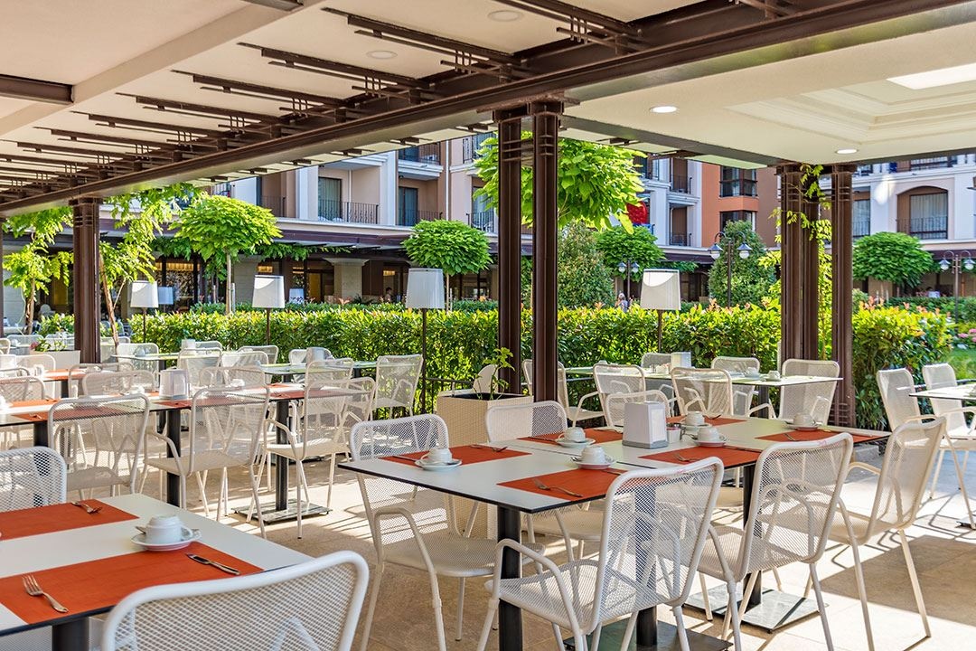 restaurants-main-restaurant