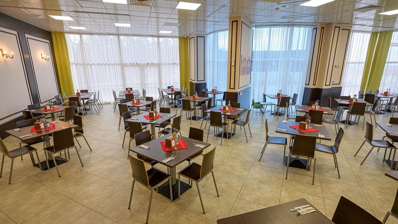 restaurants-restaurants