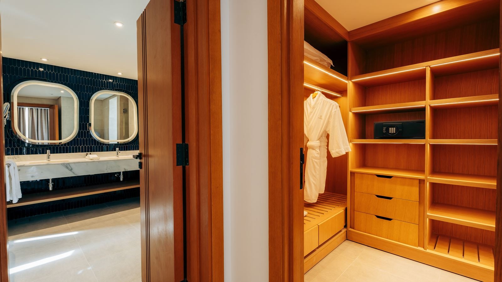 rooms-royal-villa