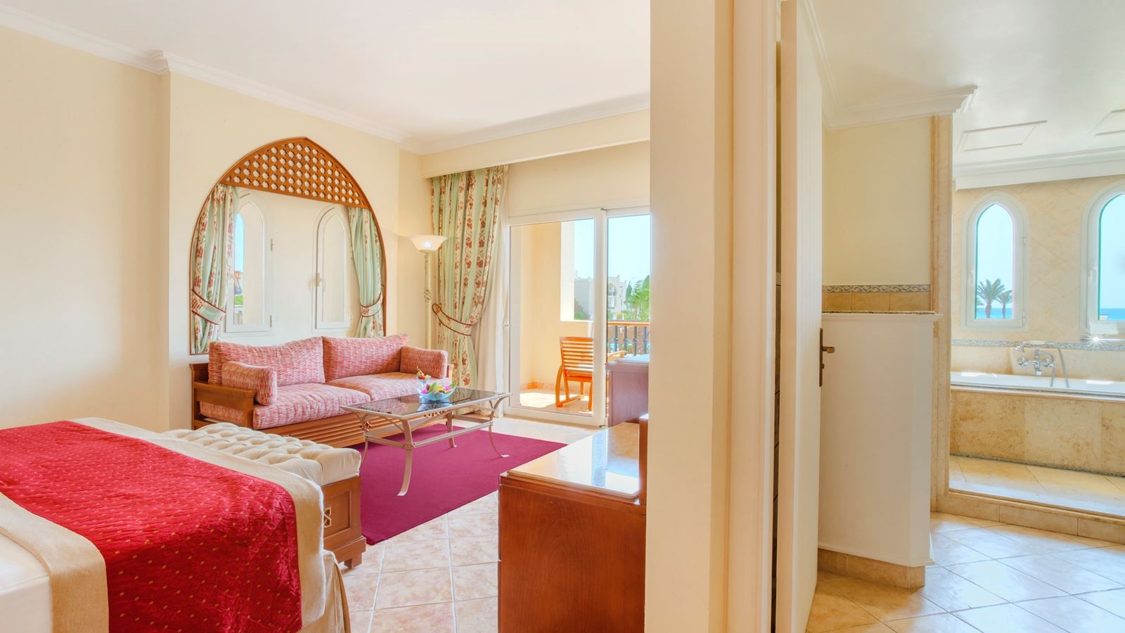 rooms-laguna-club-room