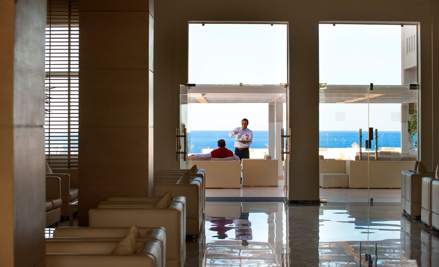 bars-ivory-lobby-bar