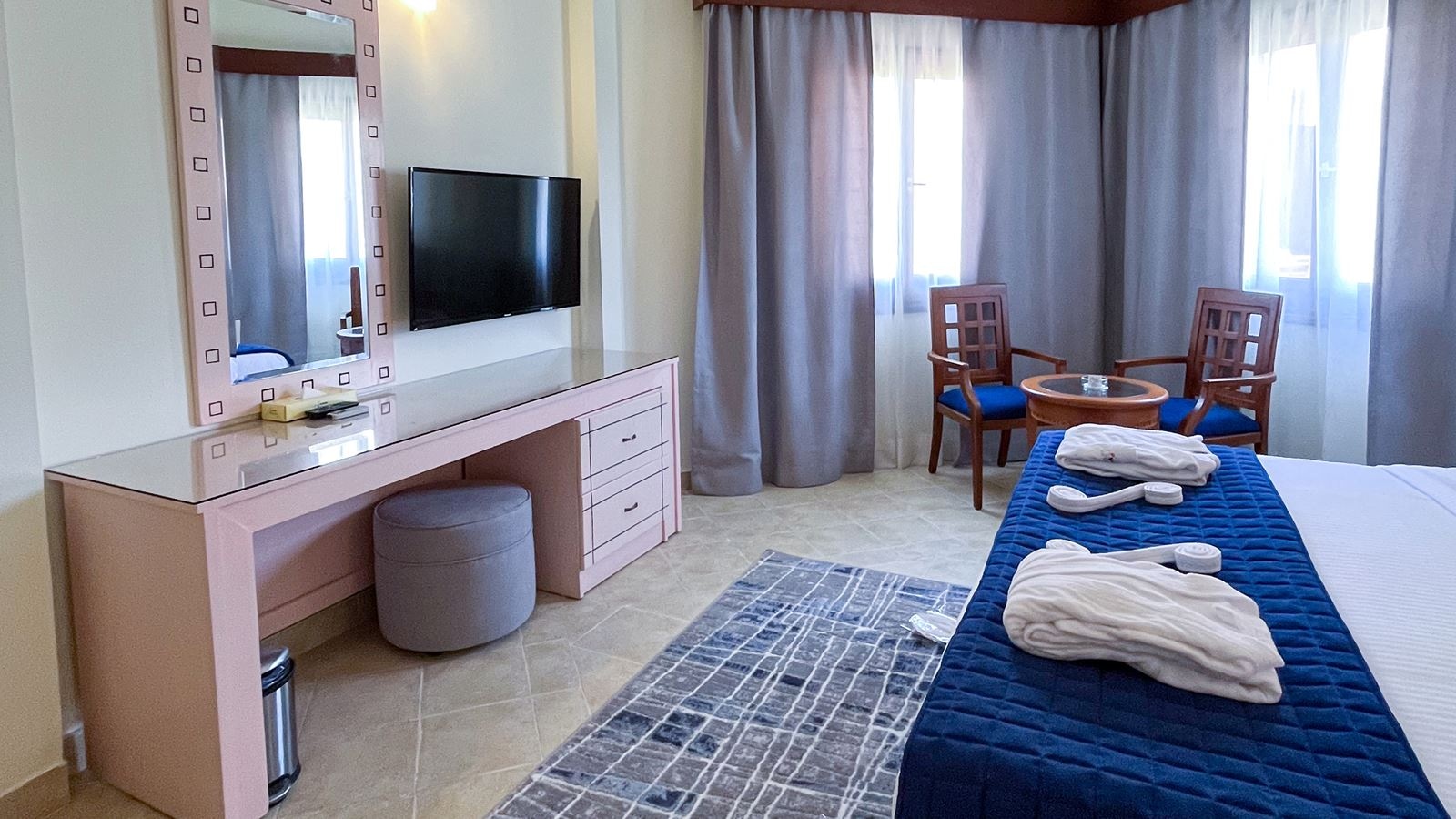 rooms-bungalow-room