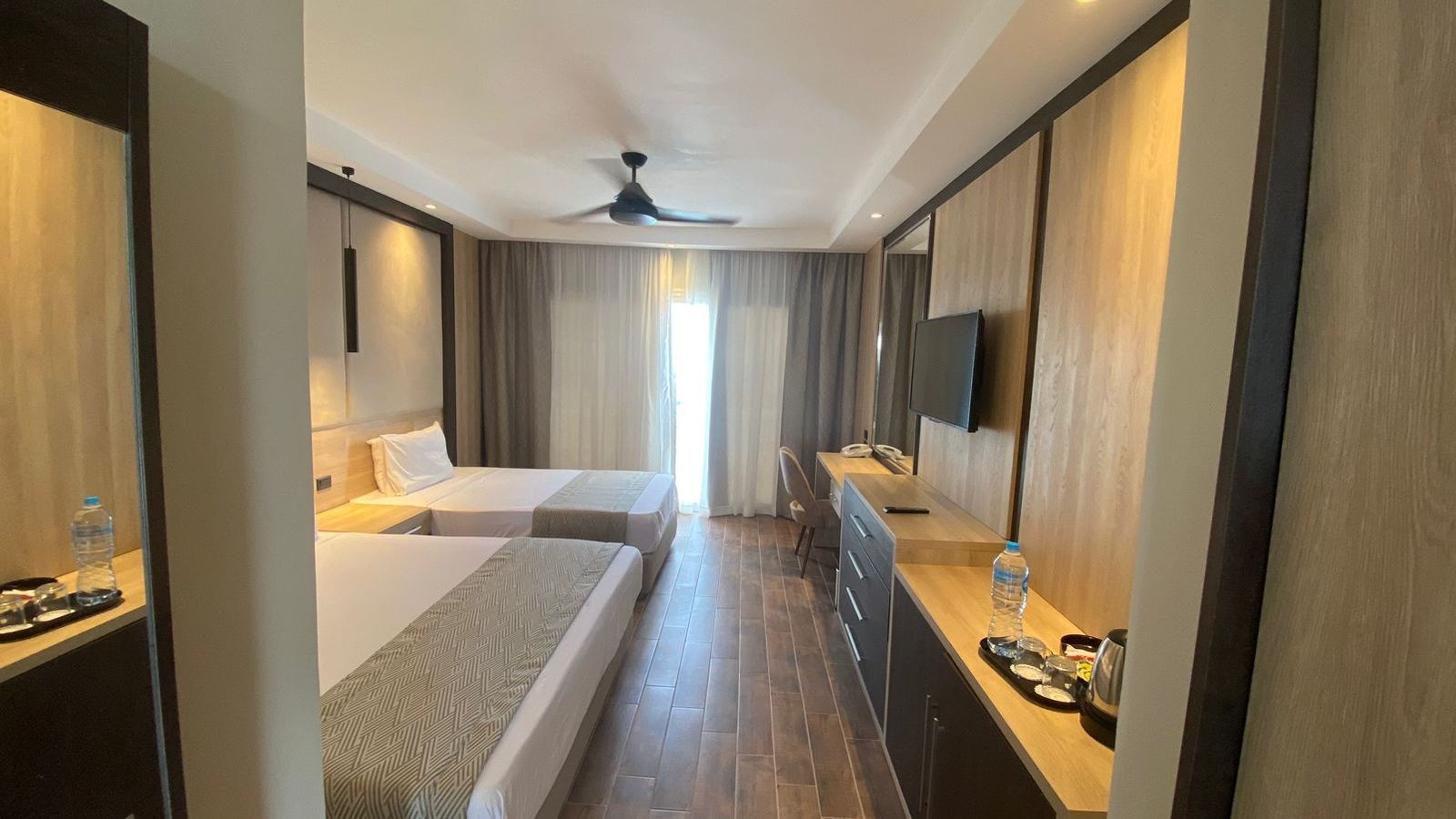 rooms-deluxe-garden-view-room