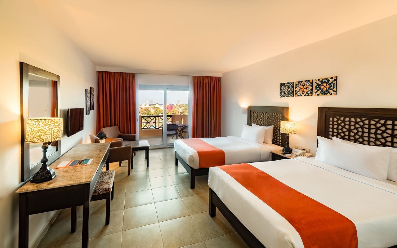 rooms-deluxe-garden-view