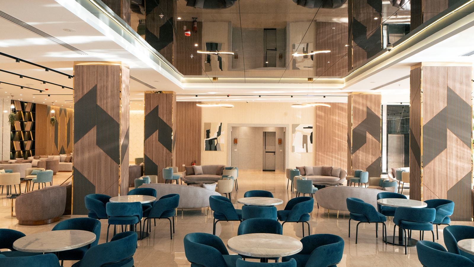 bars-lobby-bar