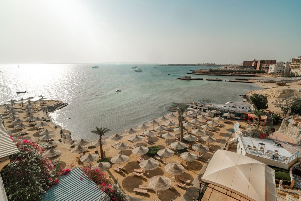 Готель KING TUT AQUA PARK - Пляж