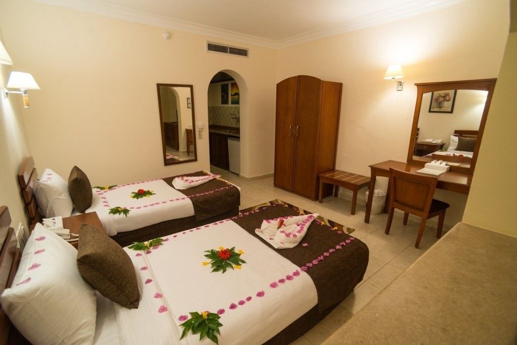rooms-superior-room
