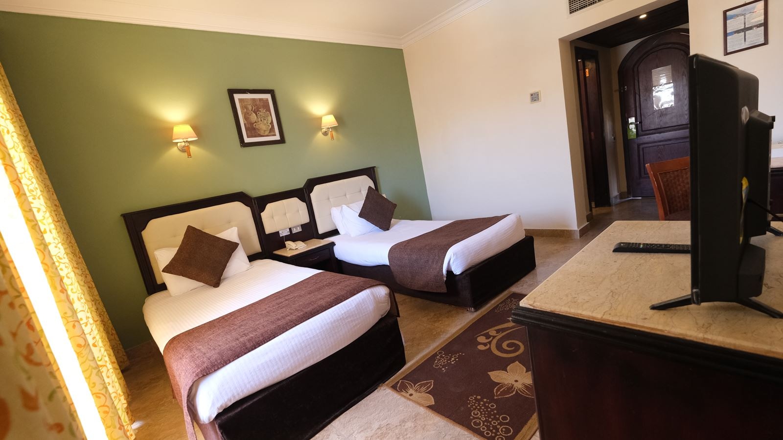 rooms-standard-room