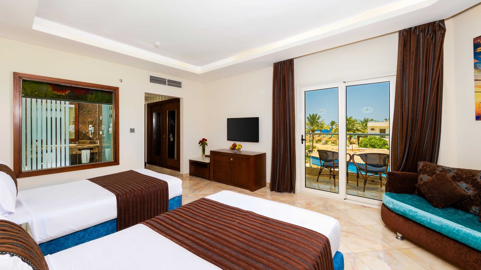 rooms-superior-sea-side-or-garden-view