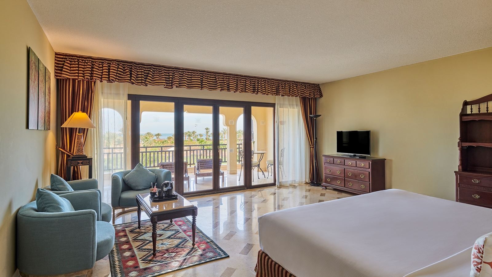rooms-junior-suite