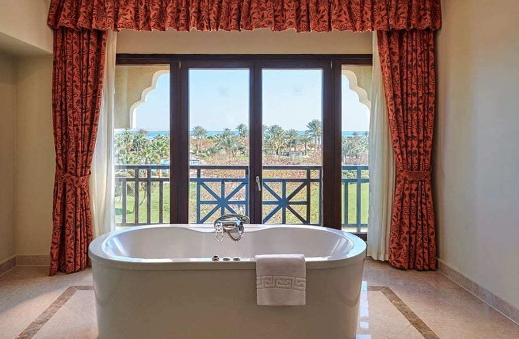 rooms-spa-suite