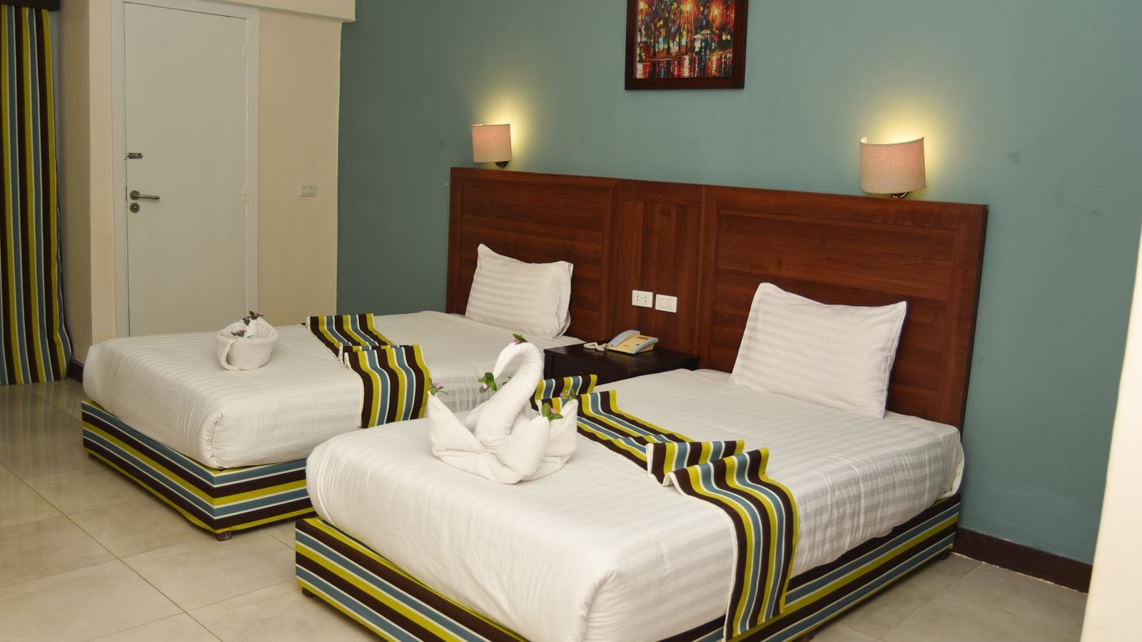 rooms-familyroom