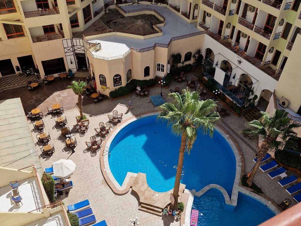 pools-pools