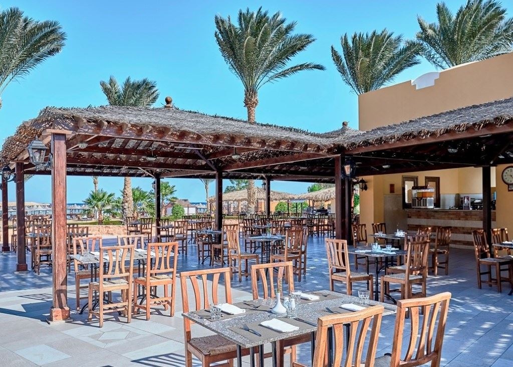 bars-tropicana-pool-bar