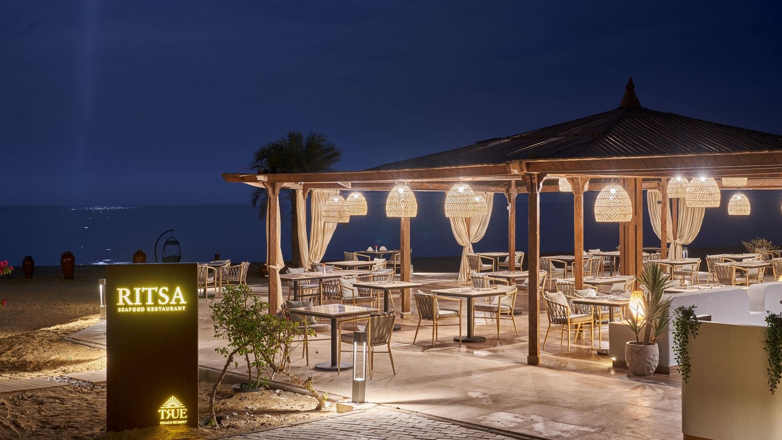 restaurants-ritsa-sea-food--restaurant