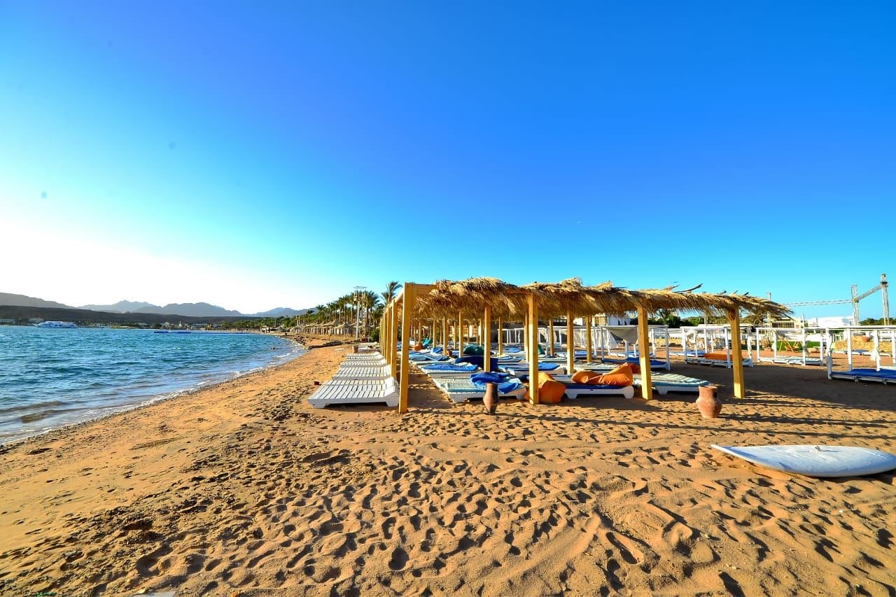 beach-bungalow