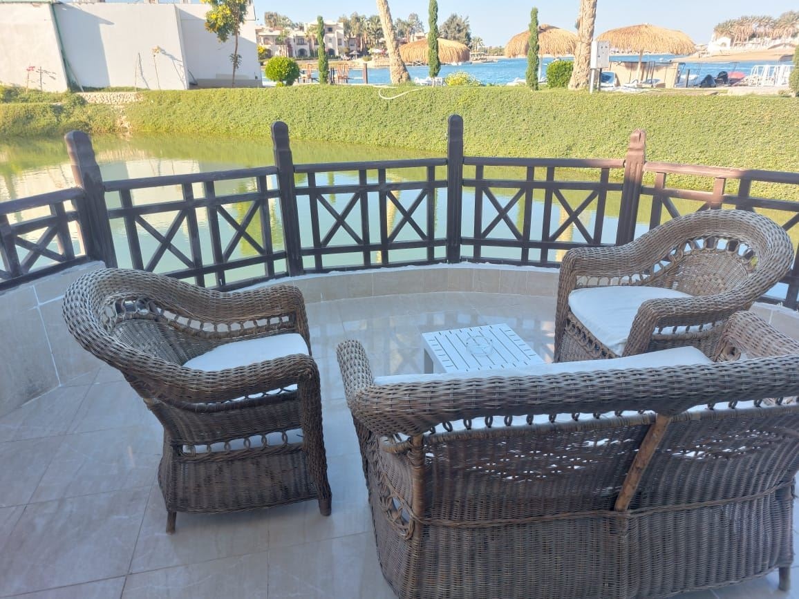 rooms-over-water-bungalows