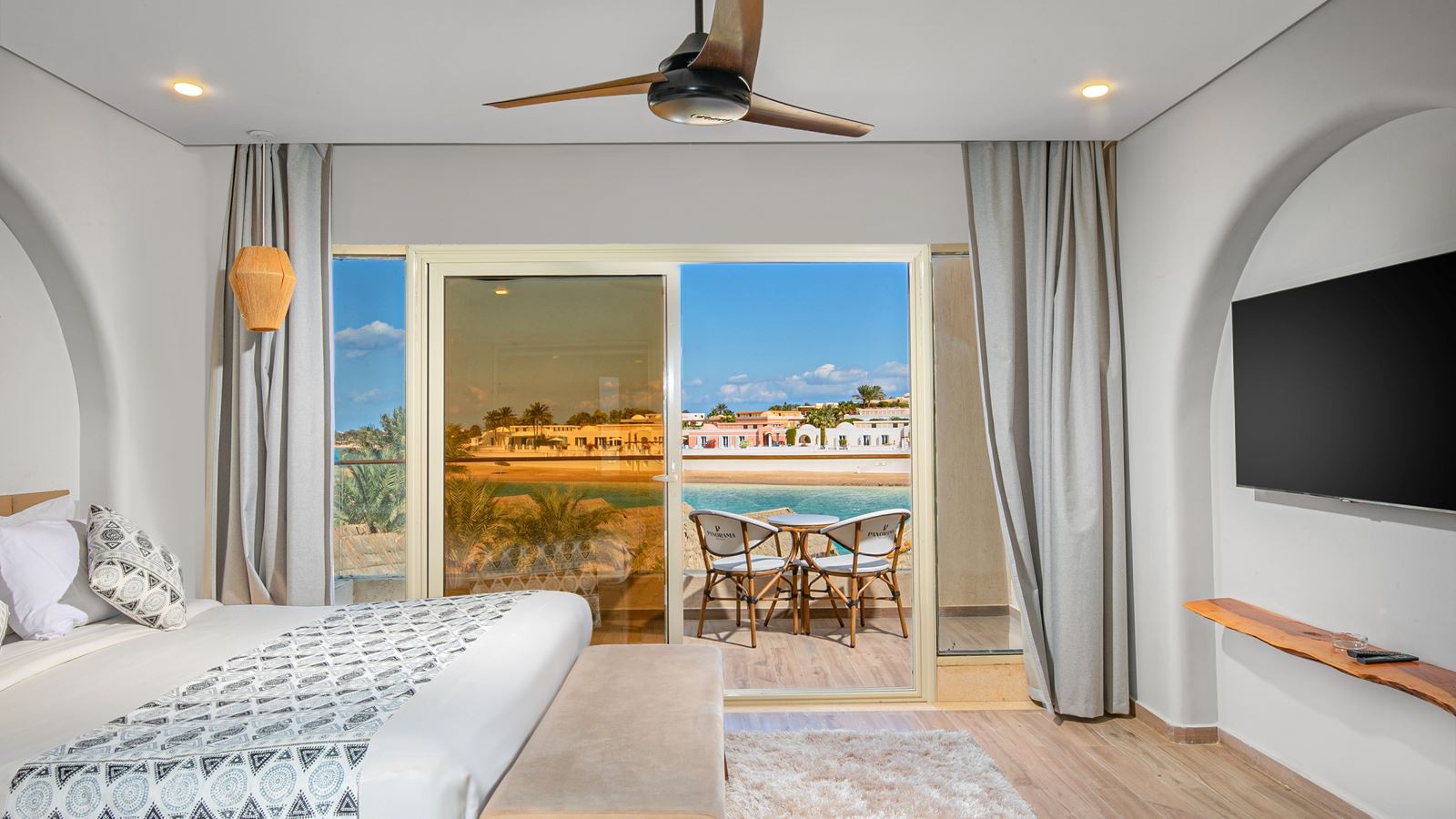 rooms-jacuzzi-junior-suite