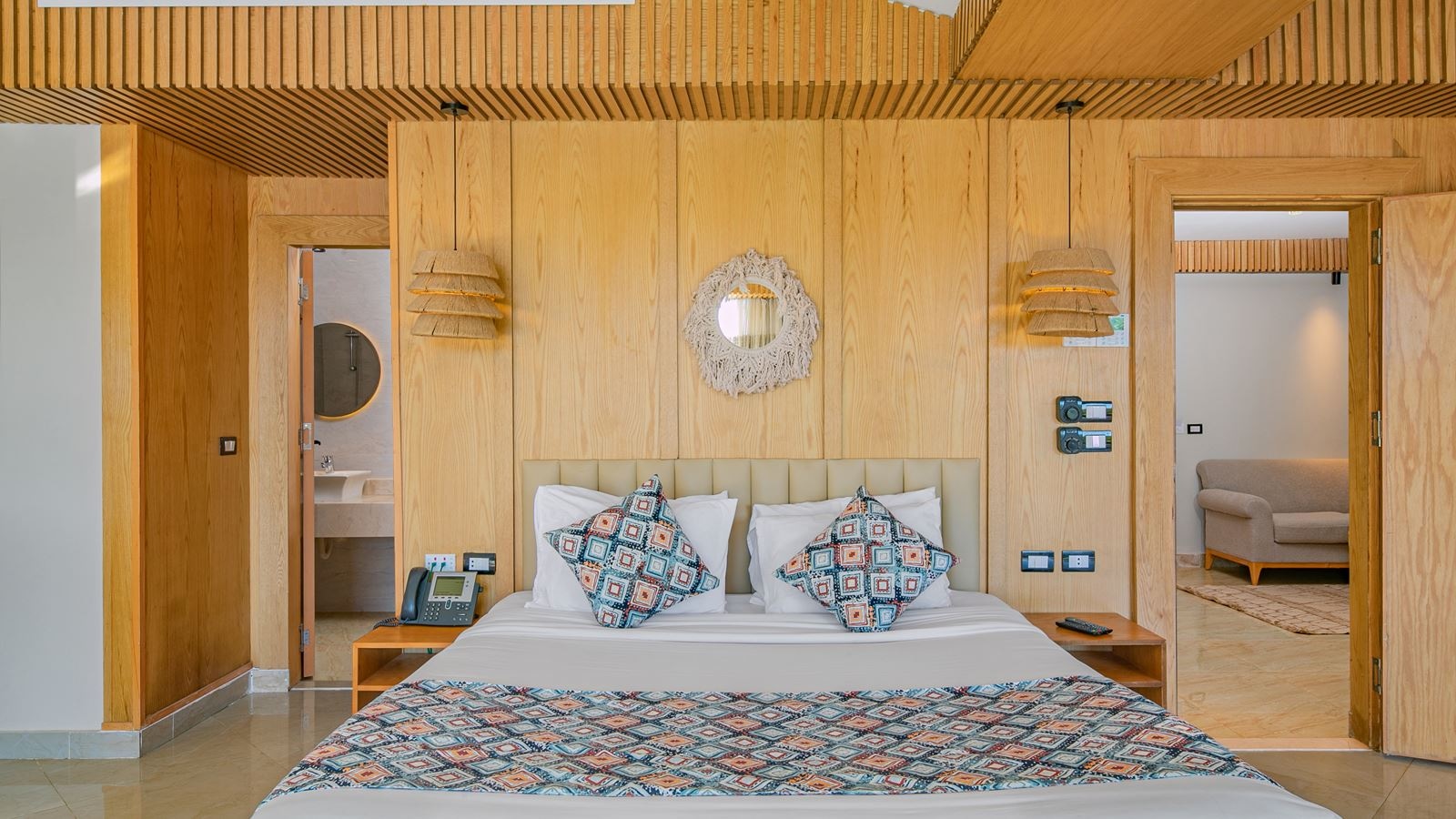 rooms-royal-bungalow