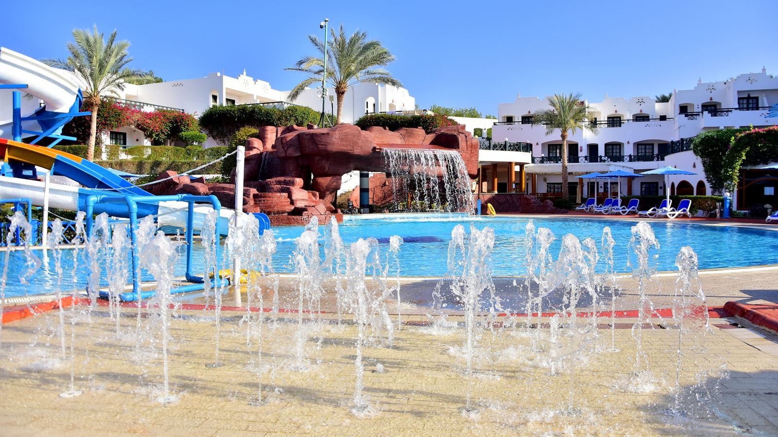 pools-outdoor-pool