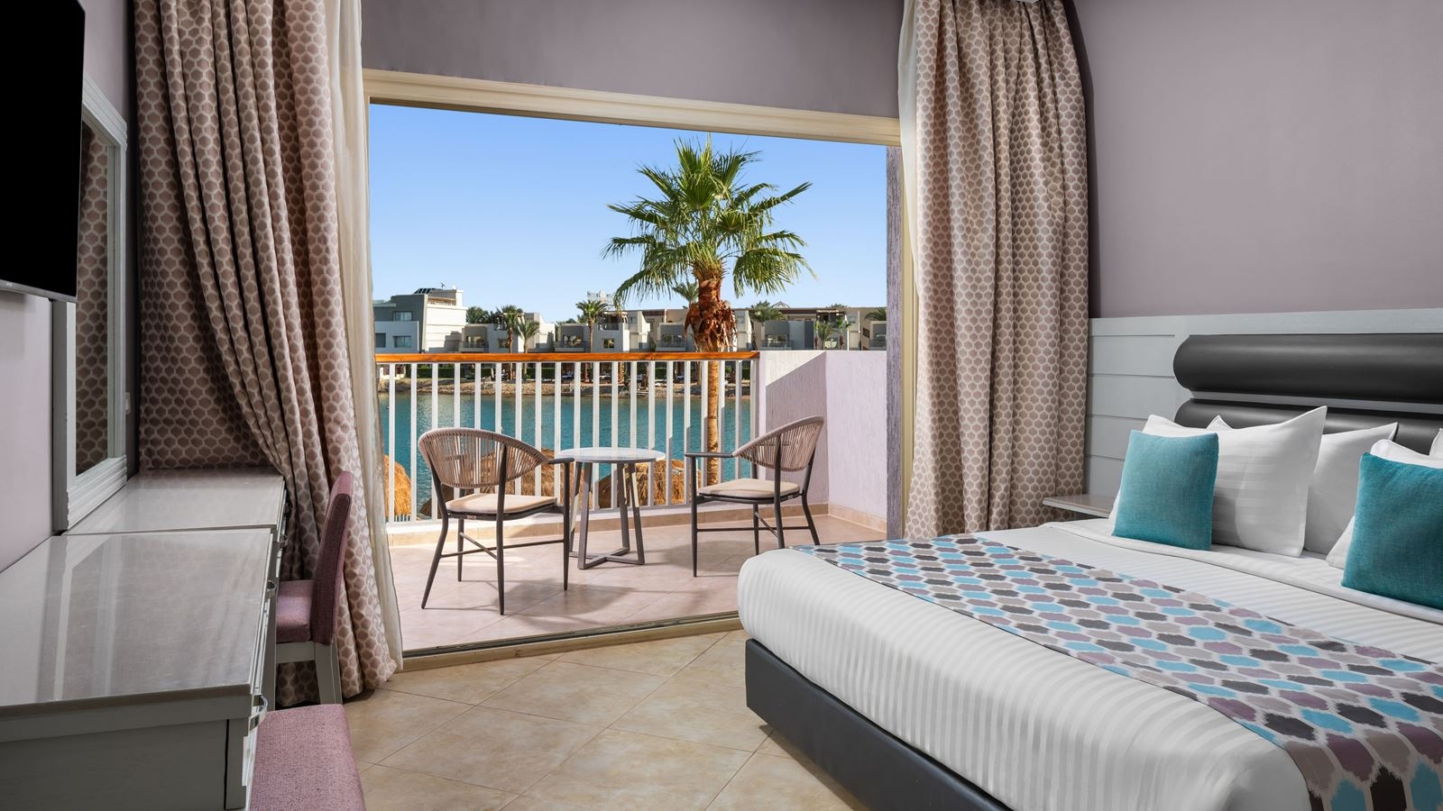 rooms-junior-suite
