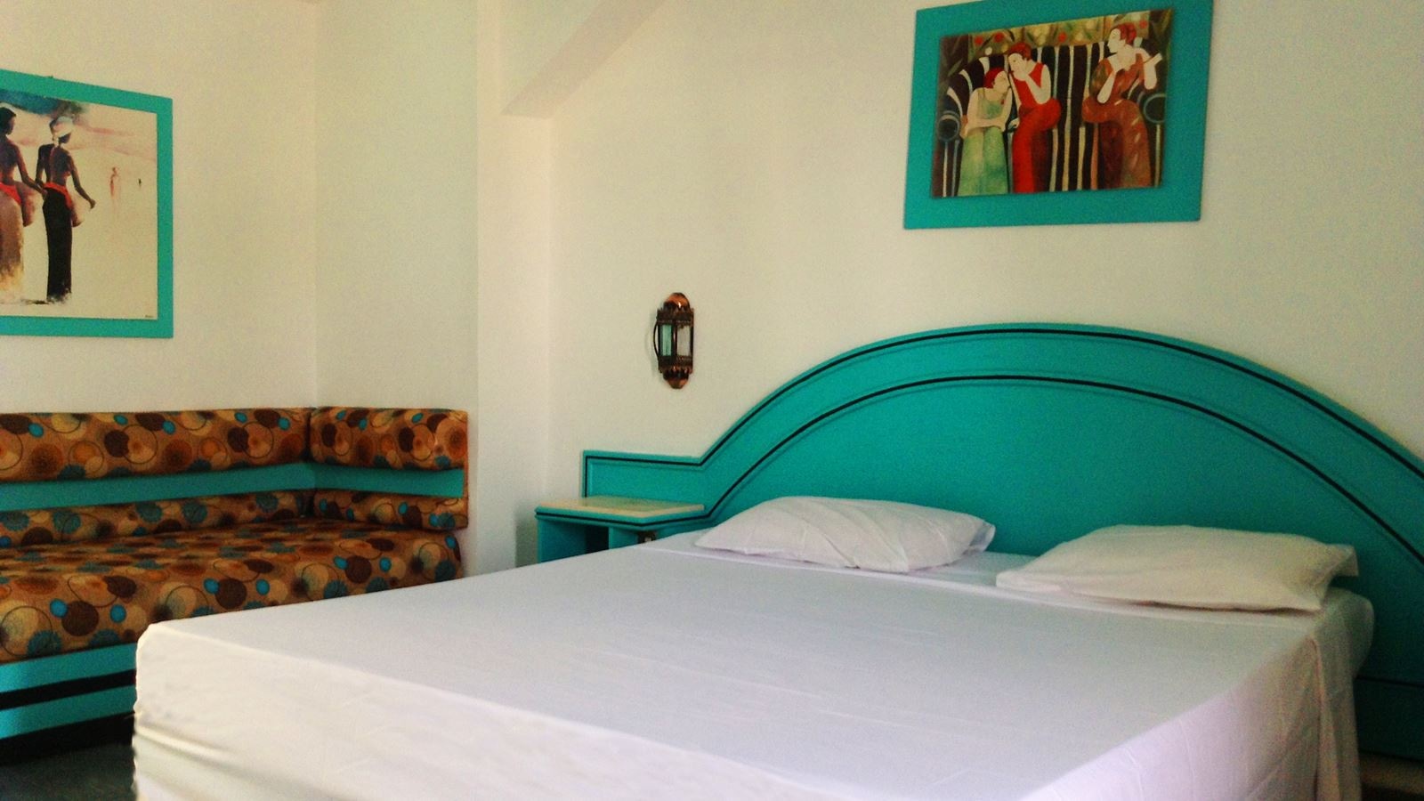 rooms-standard-room