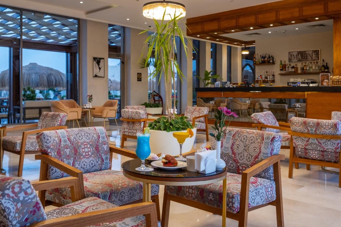 bars-lagoon-bar--lounge