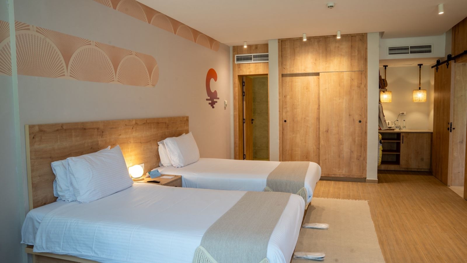 rooms-superior-family-suite