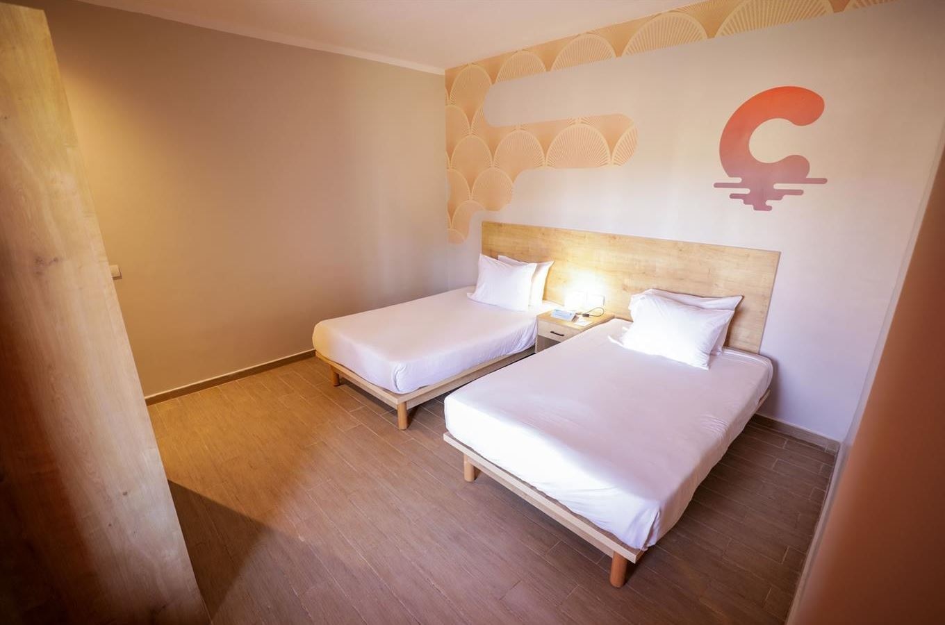 rooms-family-deluxe-suite