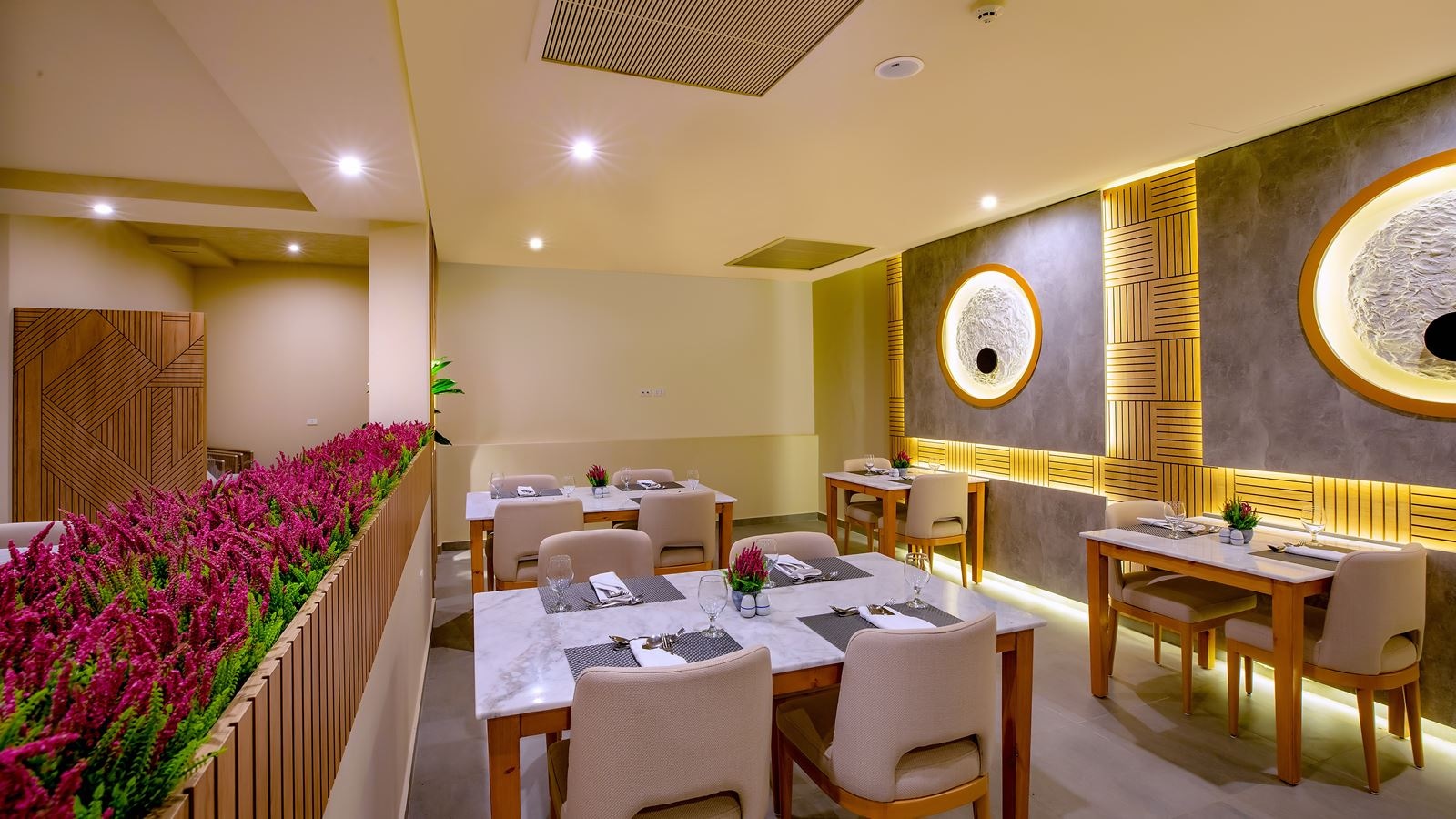 restaurants-main-restaurant