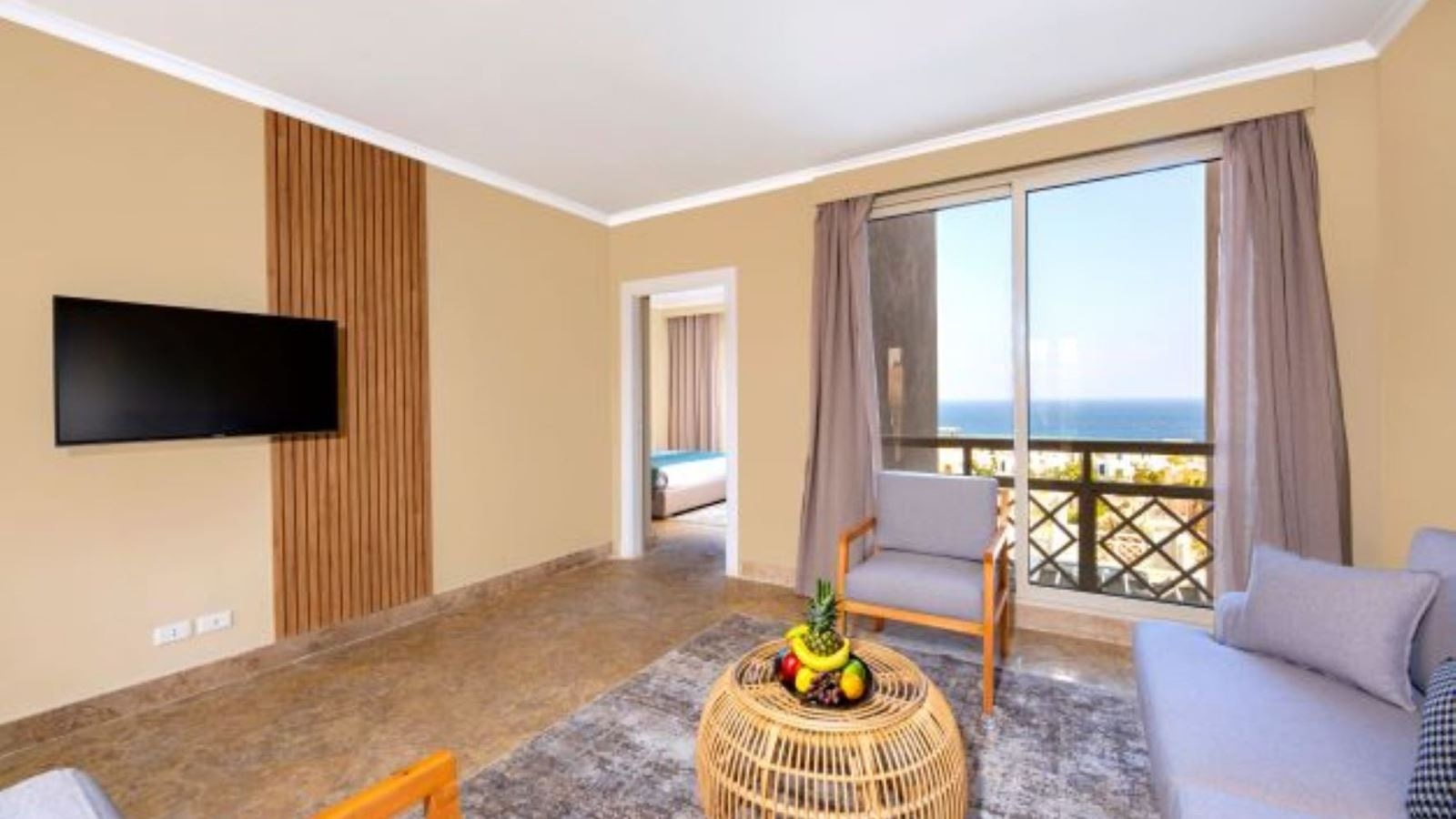 rooms-deluxe-sea-view