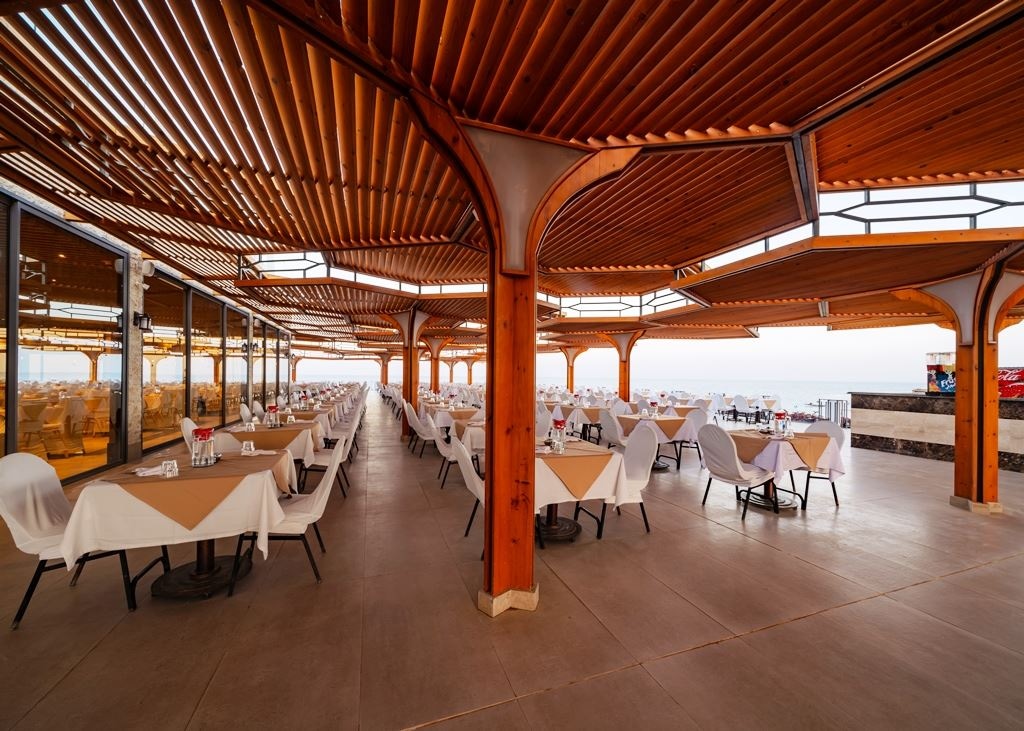 restaurants-restaurants